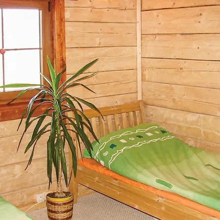 3 Bedroom Cozy In Mscice *